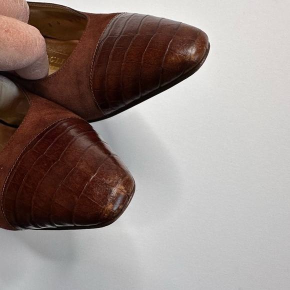 Bruno Magli Vintage Sling Back Kitten Heels - Picture 8 of 12